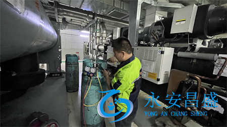 水冷螺桿機維修保養