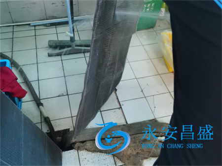 中央空調通風(fēng)管道清洗