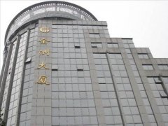 金洲大廈中央空調維護保養，主機大修