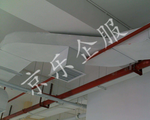 中央空調風(fēng)管清洗除塵-圖1