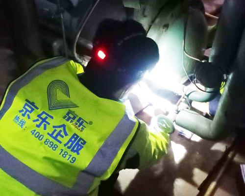 游樂(lè )場(chǎng)內部設施奧克斯中央空調保養案例
