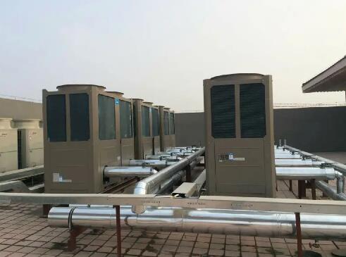 中央空調出風(fēng)口滴水維修