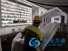 <b>中央空調柜機風(fēng)機怎么清洗 清洗空調風(fēng)機方法以及注意事項</b>